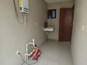 Casa en  VENTA - Lomas del Dorado