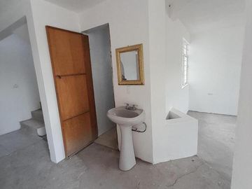 CASA PARA TERMINAR EN VENTA EN LAGO DE GUADALUPE