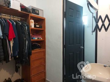 Casa en venta con excedente y alberca en  Acanto residencial Apodaca NL