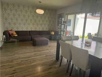 COSTA SUR / QUINTAS DE VERSALLES / 313 M2 / 4 HABITACIONES / DEPOSITO