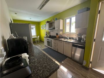 COSTA SUR / QUINTAS DE VERSALLES / 313 M2 / 4 HABITACIONES / DEPOSITO