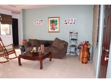 LAS CUMBRES / VILLA ZAITA / 1452 M2 / 4 HABITACION / TERRAZA / JARDIN