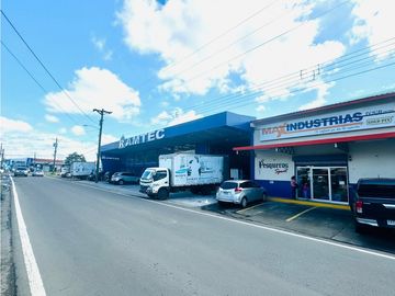 Venta de casa comercial en David, Doleguita