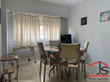 Dos ambientes a una cuadra de Plaza Colón