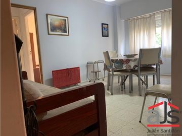 Dos ambientes a una cuadra de Plaza Colón