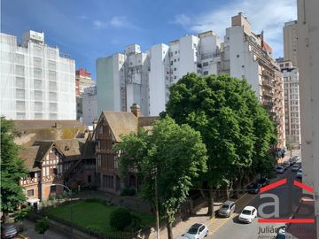 Dos ambientes a una cuadra de Plaza Colón
