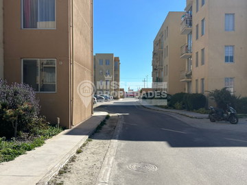 SE VENDE DEPARTAMENTO AMOBLADO CONDOMINIO PORTAL LA FLORIDA