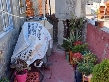 Casa PH en venta en Gerli Este
