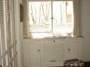 DEPARTAMENTO DE 4 AMBIENTES A REFECCIONAR EN EXCELENTE UBICACIÓN