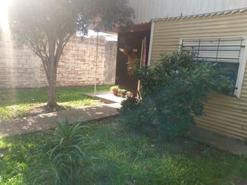 Casa en venta en Temperley