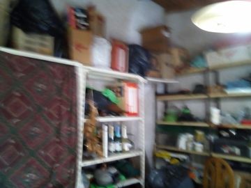 Casa en VENTA sobre calle asfaltada a pocas cuadras de la estación de Glew.
