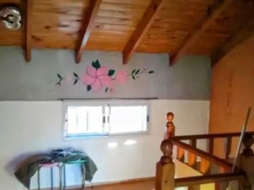 VENTA CASA 4 AMBIENTES C/PARRILLA CASEROS