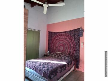 OPORTUNIDAD VENDO DOS CASAS EN PASO DEL REY