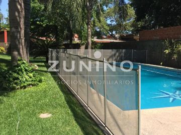 Importante casa quinta de cinco ambientes a la venta en San Miguel