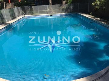 Importante casa quinta de cinco ambientes a la venta en San Miguel