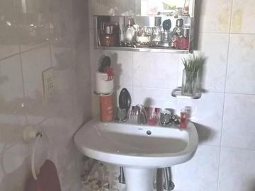Precioso Semipiso 3 Ambientes , 2 baños muy luminoso
