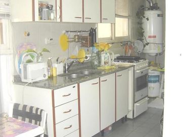 Precioso Semipiso 3 Ambientes , 2 baños muy luminoso