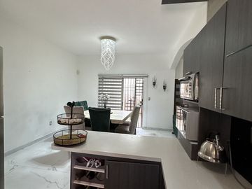 Villa California casa con lindos acabados