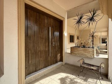 Villa California casa con lindos acabados