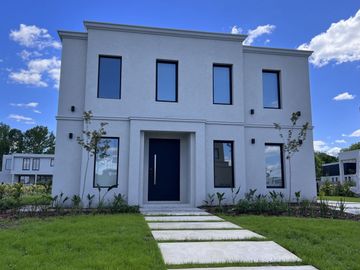 VENTA DE CASA EN Pilar