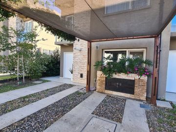 VENTA DE CASA EN Pilar