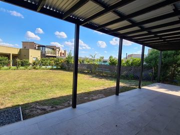 VENTA DE CASA EN Pilar