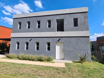 VENTA DE CASA EN Pilar