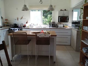 VENTA DE CASA EN Pilar