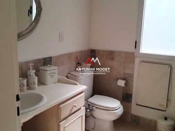 VENTA DE CASA EN Pilar