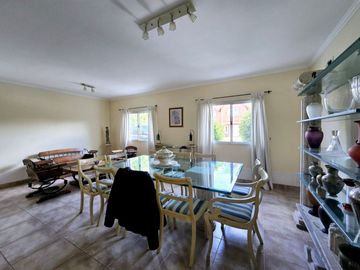 VENTA DE CASA EN Pilar