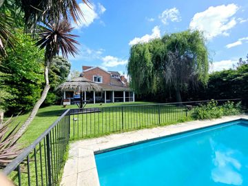 VENTA DE CASA EN Pilar