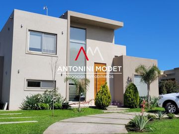 VENTA DE CASA EN Escobar