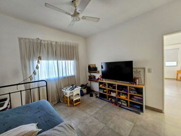 VENTA DE CASA EN Malvinas Argentinas
