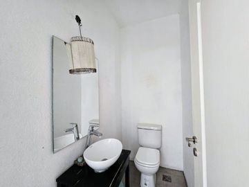 VENTA DE CASA EN Malvinas Argentinas