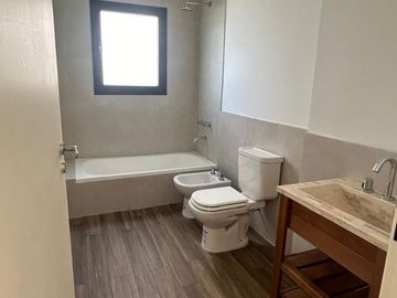 VENTA DE CASA EN Pilar