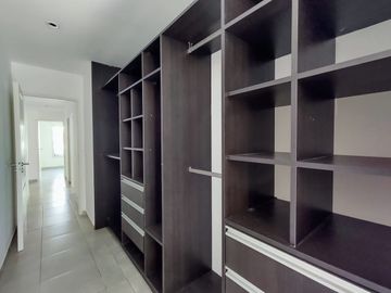 VENTA DE CASA EN Malvinas Argentinas