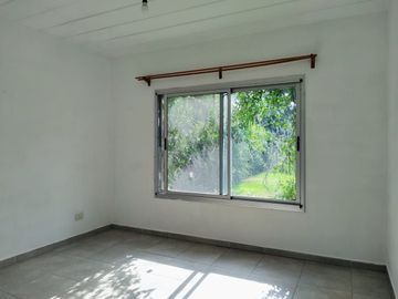 VENTA DE CASA EN Malvinas Argentinas