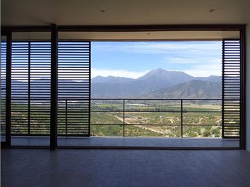 Moderna Casa en Olmué