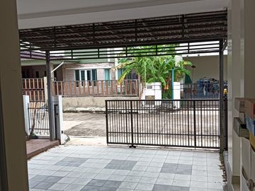 3 Bedroom House for sale at Saransiri Prachauthit-Suksawat
