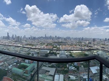 2 Bedroom Condo for sale at Star View