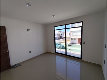 Se vende casa nueva en Explanada Sur, Pachuca de Soto, Hgo.