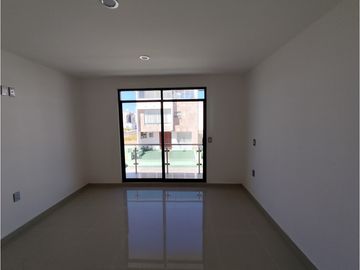Se vende casa nueva en Explanada Sur, Pachuca de Soto, Hgo.