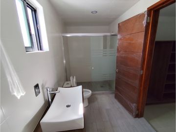 Se vende casa nueva en Explanada Sur, Pachuca de Soto, Hgo.