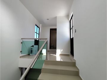 Se vende casa nueva en Explanada Sur, Pachuca de Soto, Hgo.