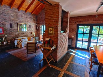 CASA EN VENTA - 3 DORMITORIOS - BARRIO RINCON CLUB DE CAMPO