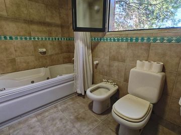 CASA EN VENTA - 3 DORMITORIOS - BARRIO RINCON CLUB DE CAMPO