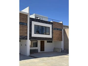 Casa En Venta Federal a Atlixco, Zona Tlaxcalancingo
