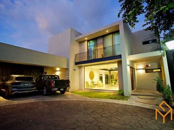 CASA EN VENTA COTO LA LAJA