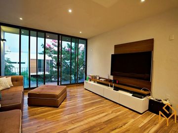 CASA EN VENTA COTO LA LAJA