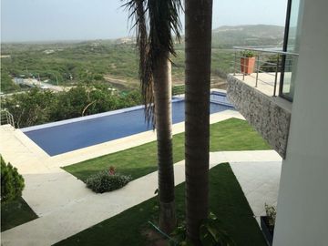 SE VENDE CASA DE LUJO EN LAGOS DEL  CAUJARAL
